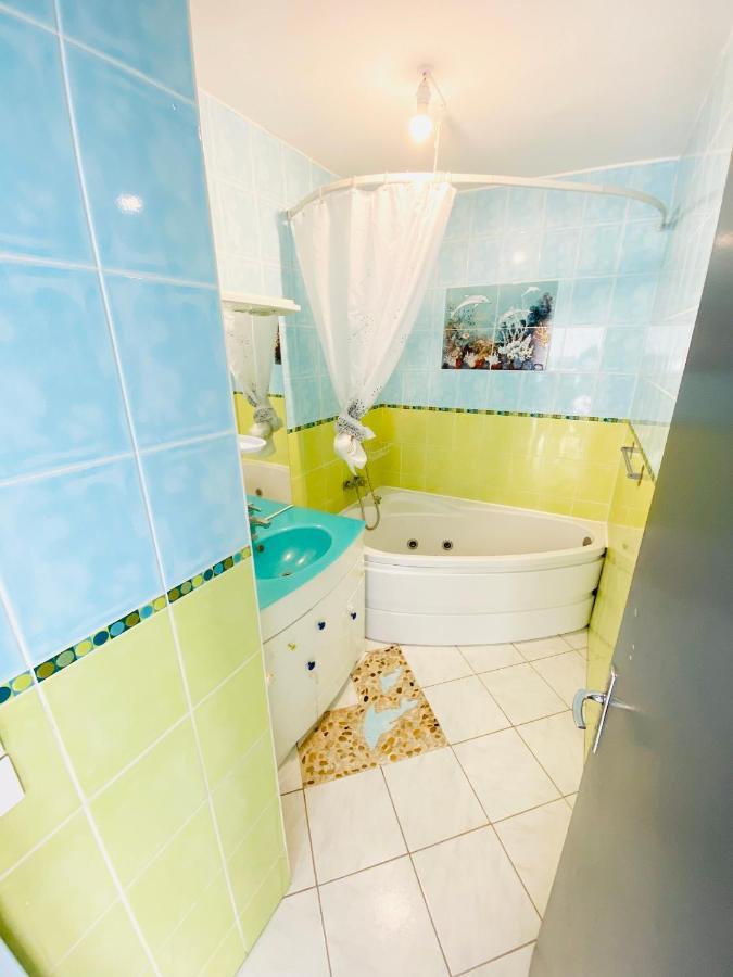 Appartement Proche Centre Ville + Parking Gratuit Rouen Buitenkant foto